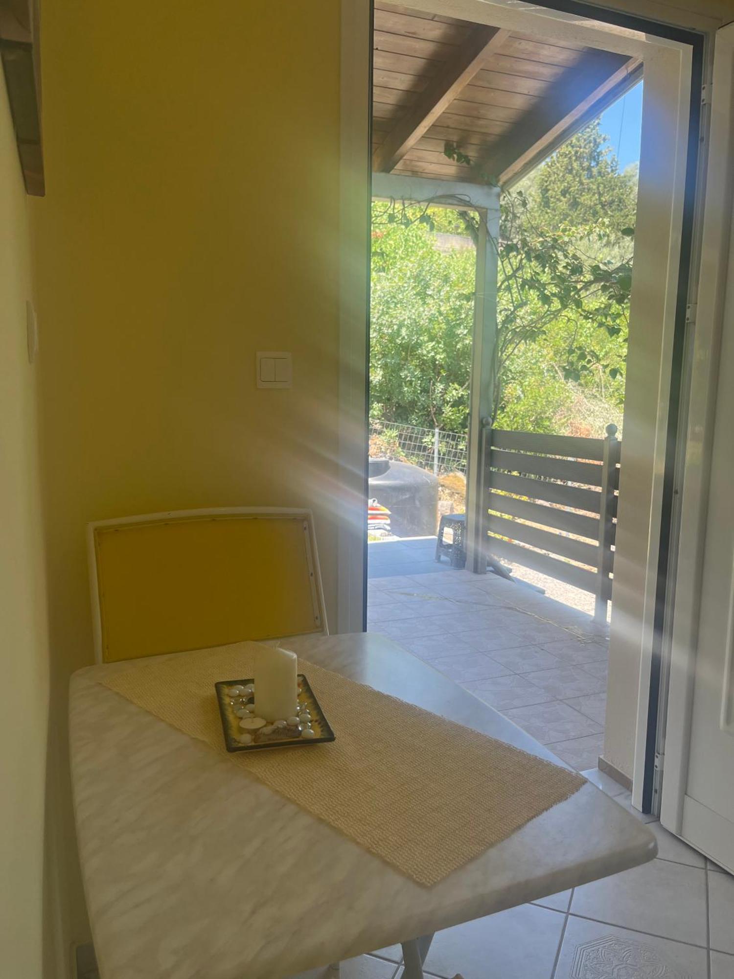 니키아나 Casa Blu 아파트 외부 사진